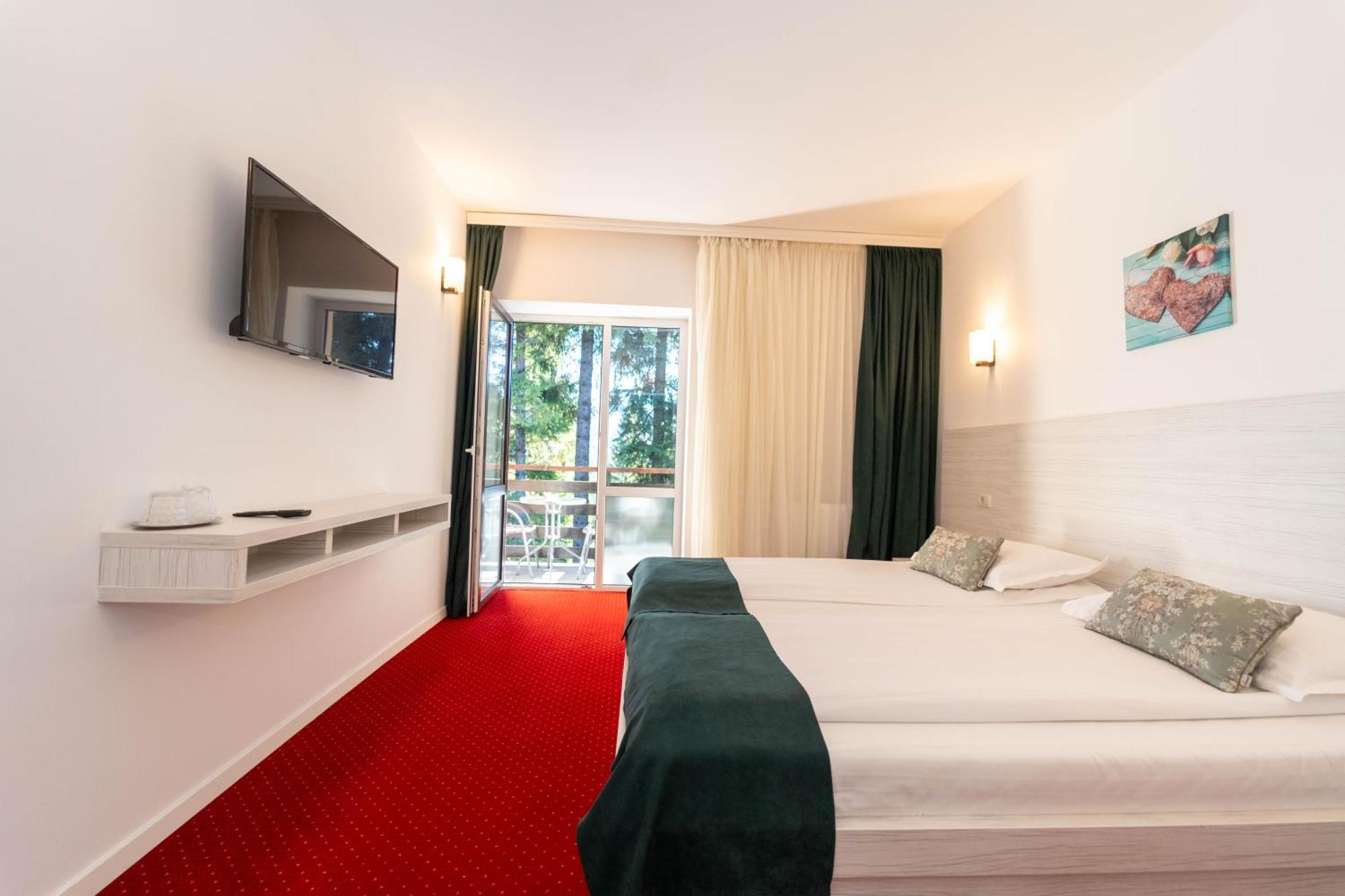 Hotel Cirus 프레데알 외부 사진